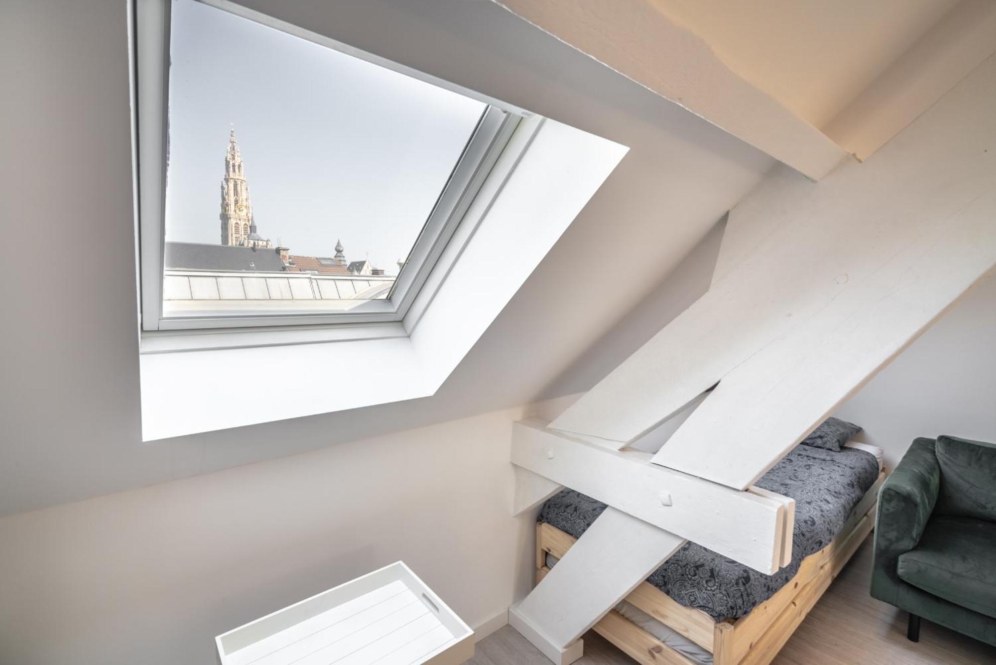 The Fashion Street Residence Antwerp Exterior photo